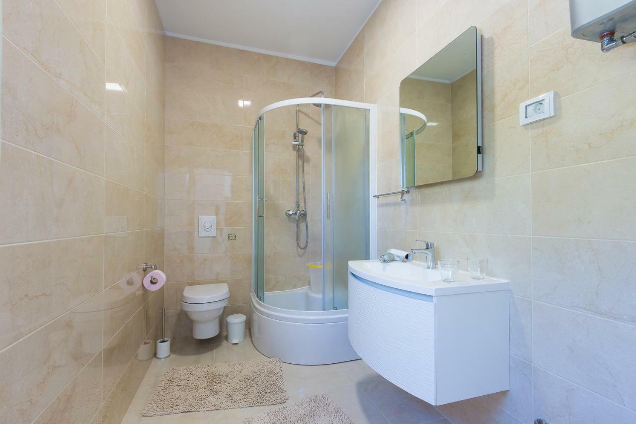 Guesthouse Bencun Медулин Екстериор снимка