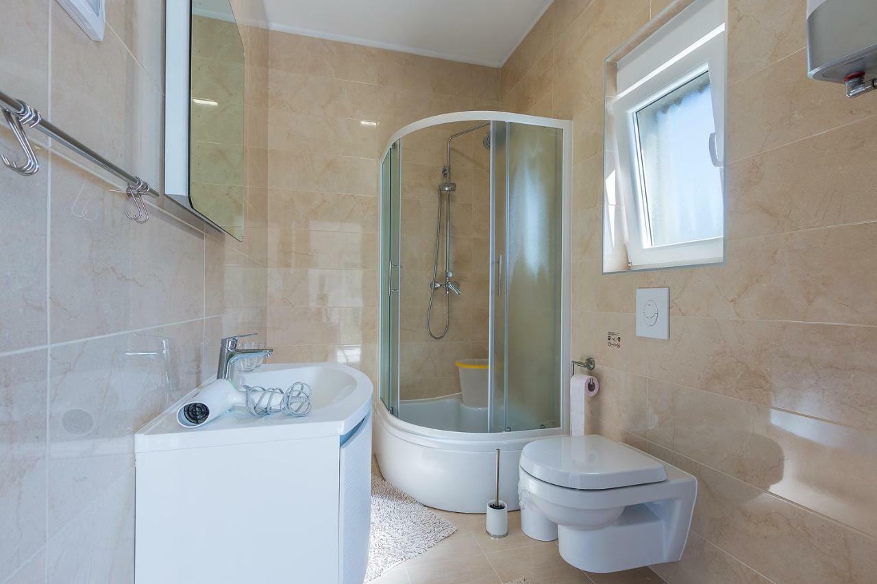 Guesthouse Bencun Медулин Екстериор снимка